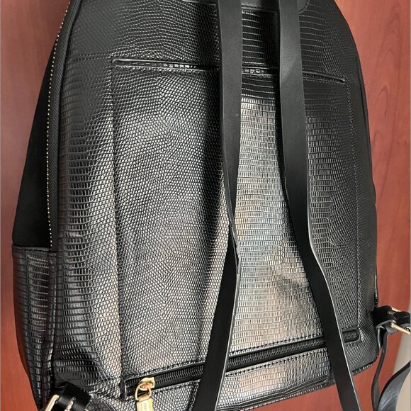 PARFOIS - Black FAUX Lizard Backpack - School/Traveling/Carry-on - Picture 6 of 7